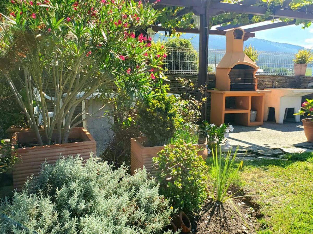 Apartamentos Turisticos Rosa リバデオ エクステリア 写真